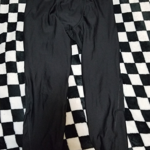 Under Armour Compression Pants & Shorts - Picture 2 of 7